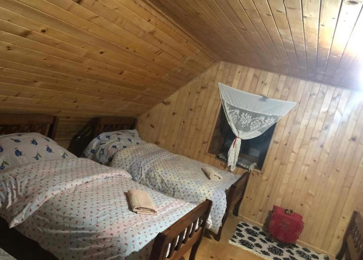 Guest House Kukaj วัลโบเนอ ภายนอก รูปภาพ
